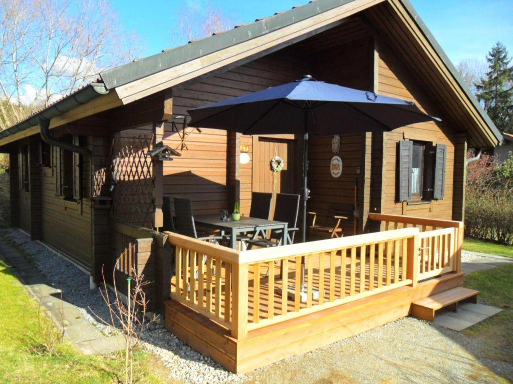 Komfortables-Ferienblockhaus-Nr-27-56-Qm-Bis-4-Personen-Viechtach-Jaegerpark Bagian luar foto